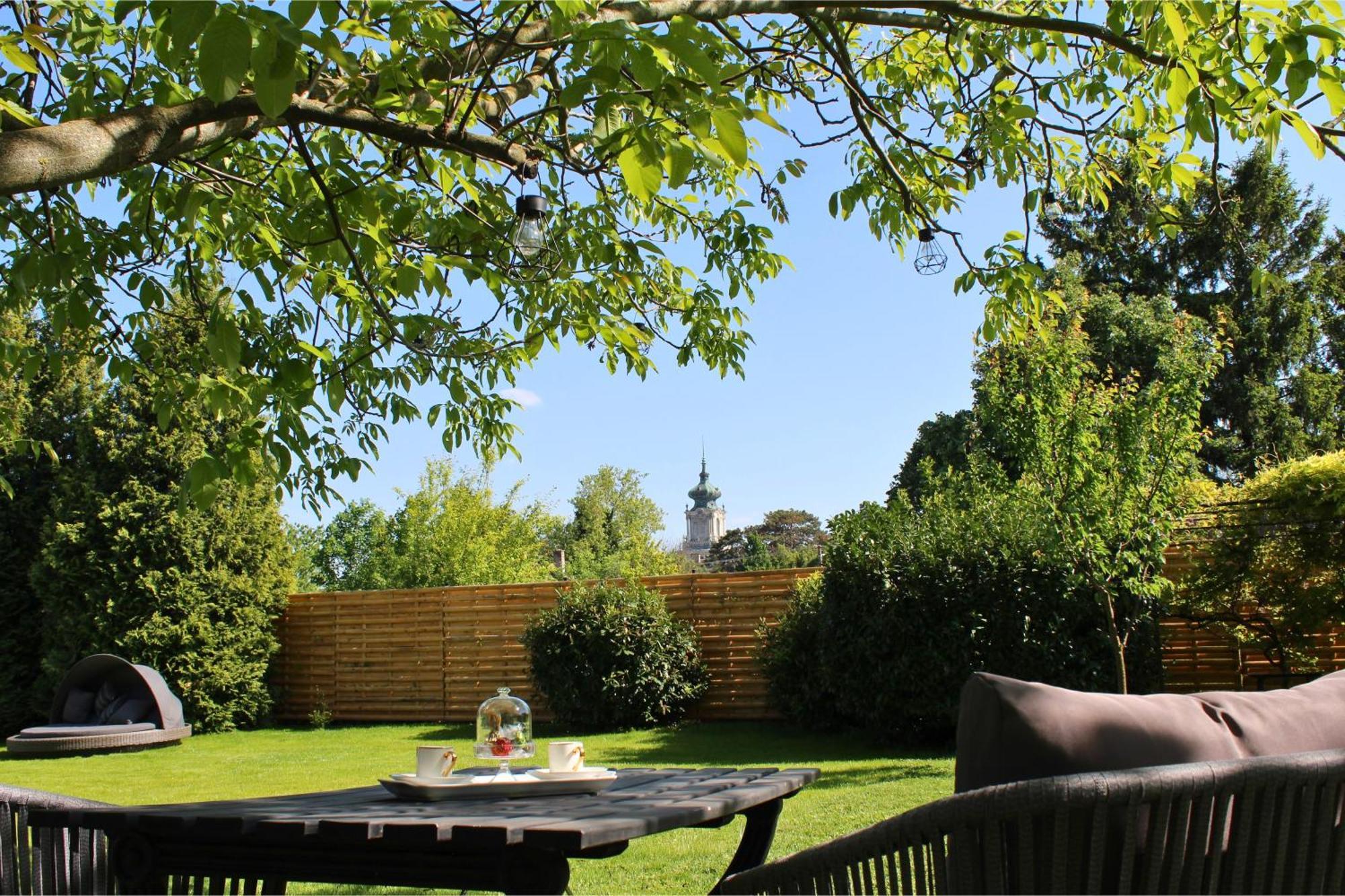 The Secret Garden - Keszthely Bed & Breakfast Dış mekan fotoğraf