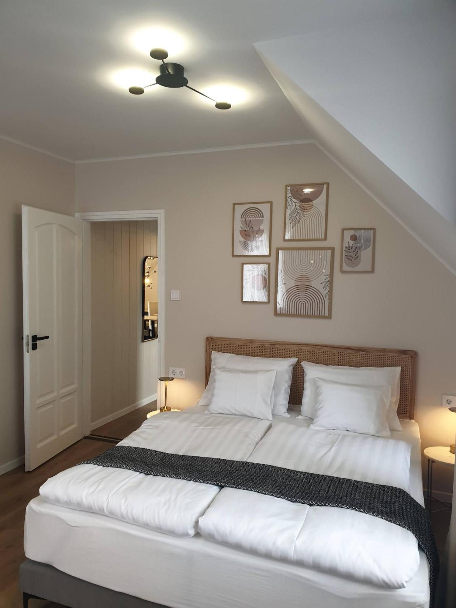 The Secret Garden - Keszthely Bed & Breakfast Dış mekan fotoğraf